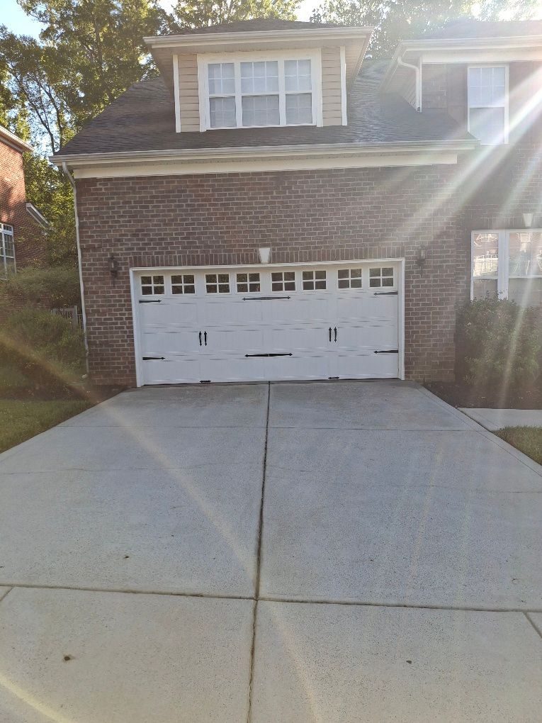 roof cleaning near me