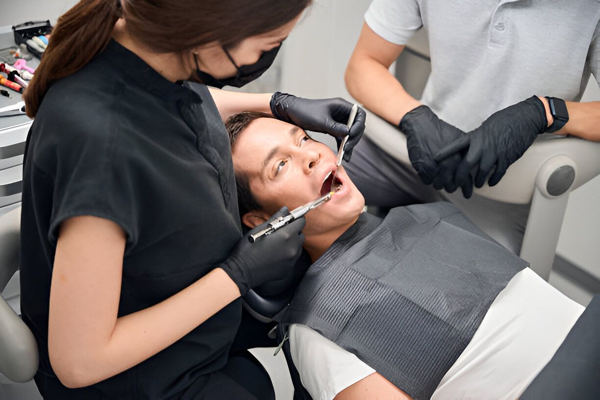 DENTAL IMPLANTS