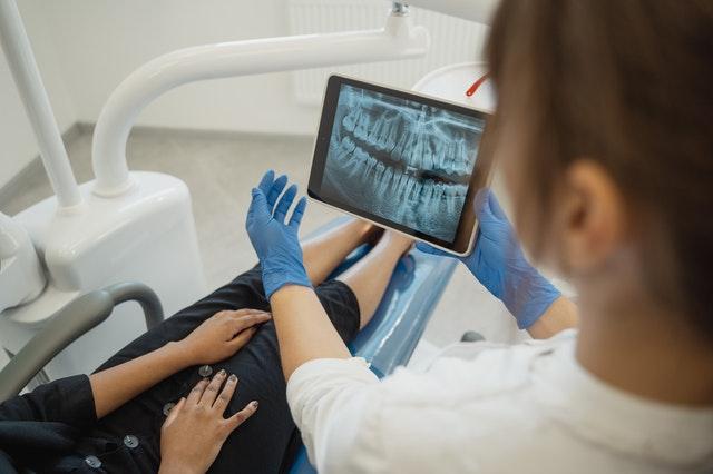 teeth whitening brooklyn