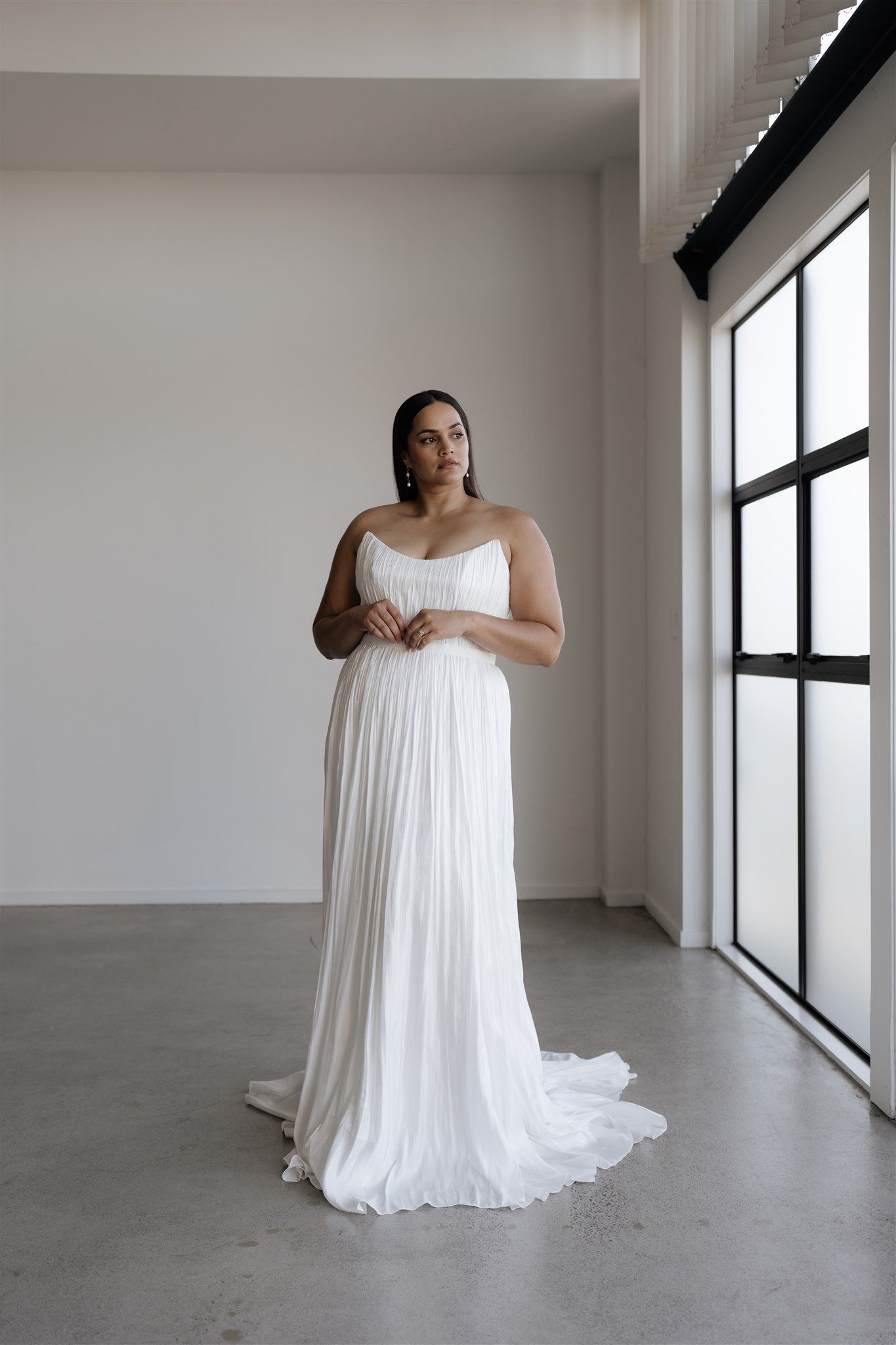 Strapless flowy wedding dress