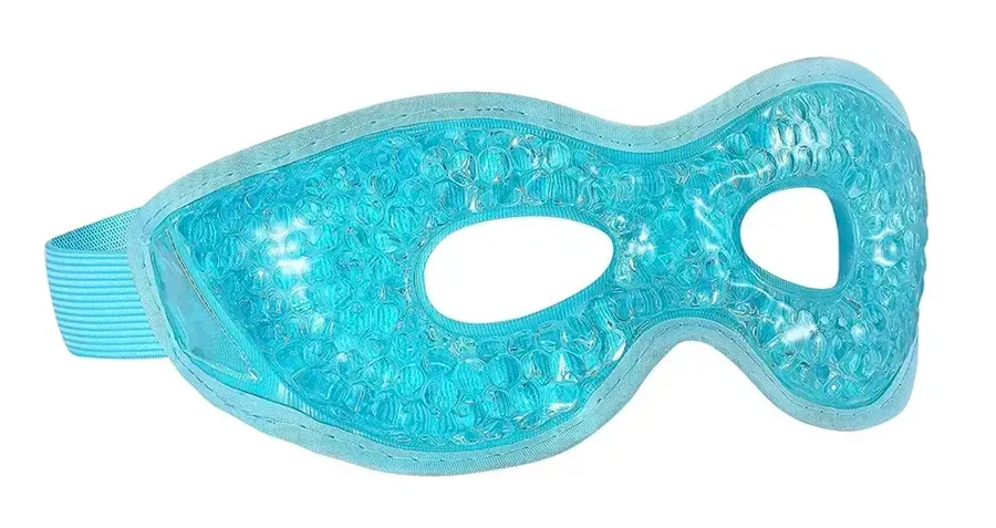 A blue eye mask for shrinking under eye bags