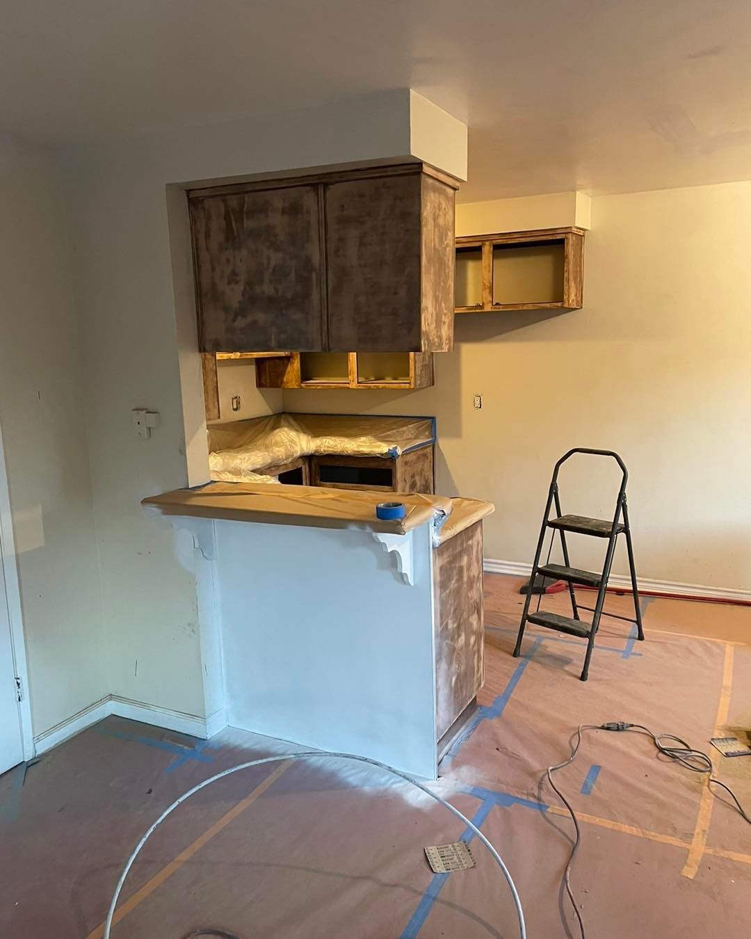 Picture of a kitchen cabinet refinishing job in Coachella Valley. 