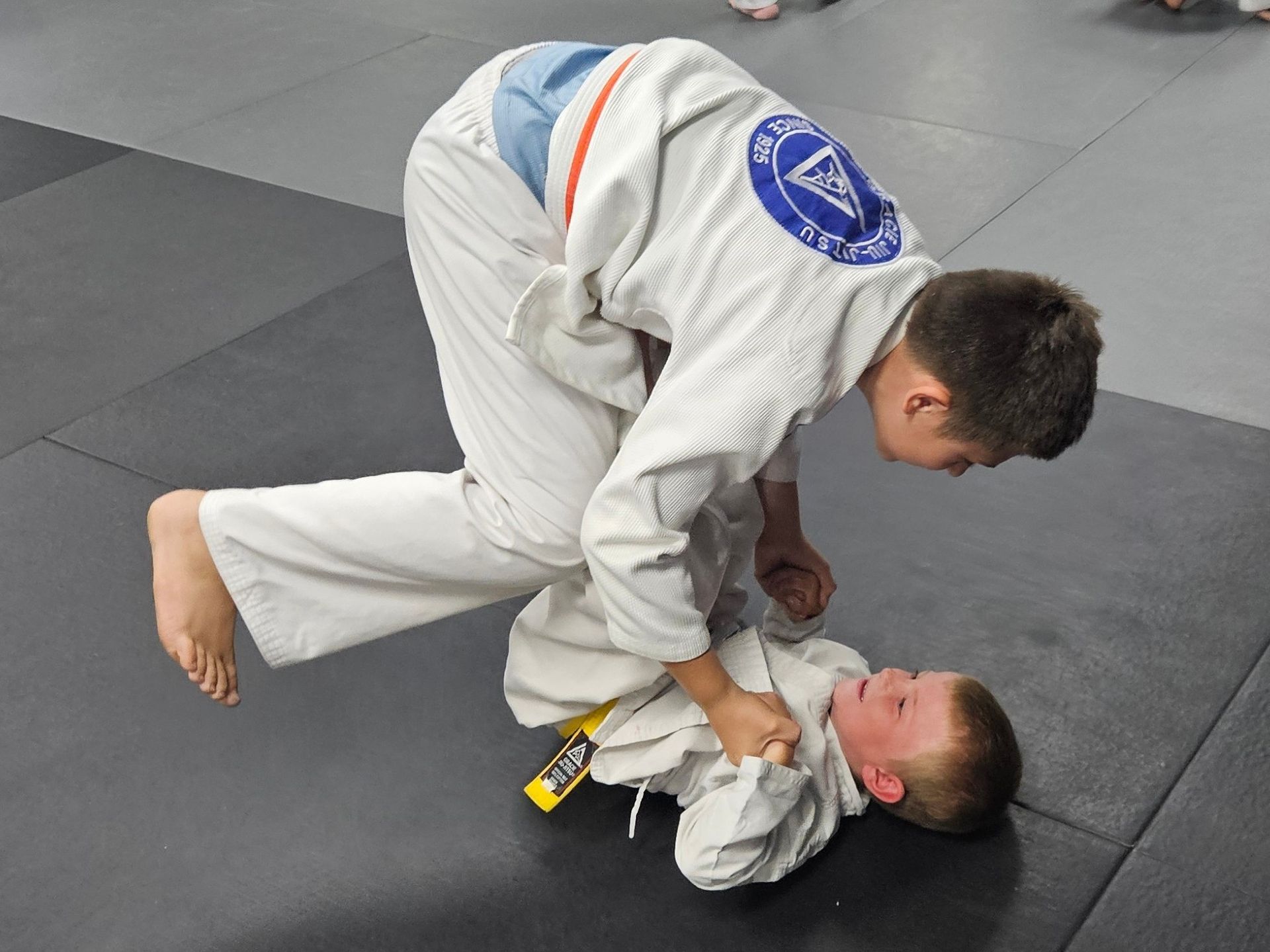 Students training Jiu-Jitsu at Centerline Jiu-Jitsu Chandler in Chandler, AZ to build energy.