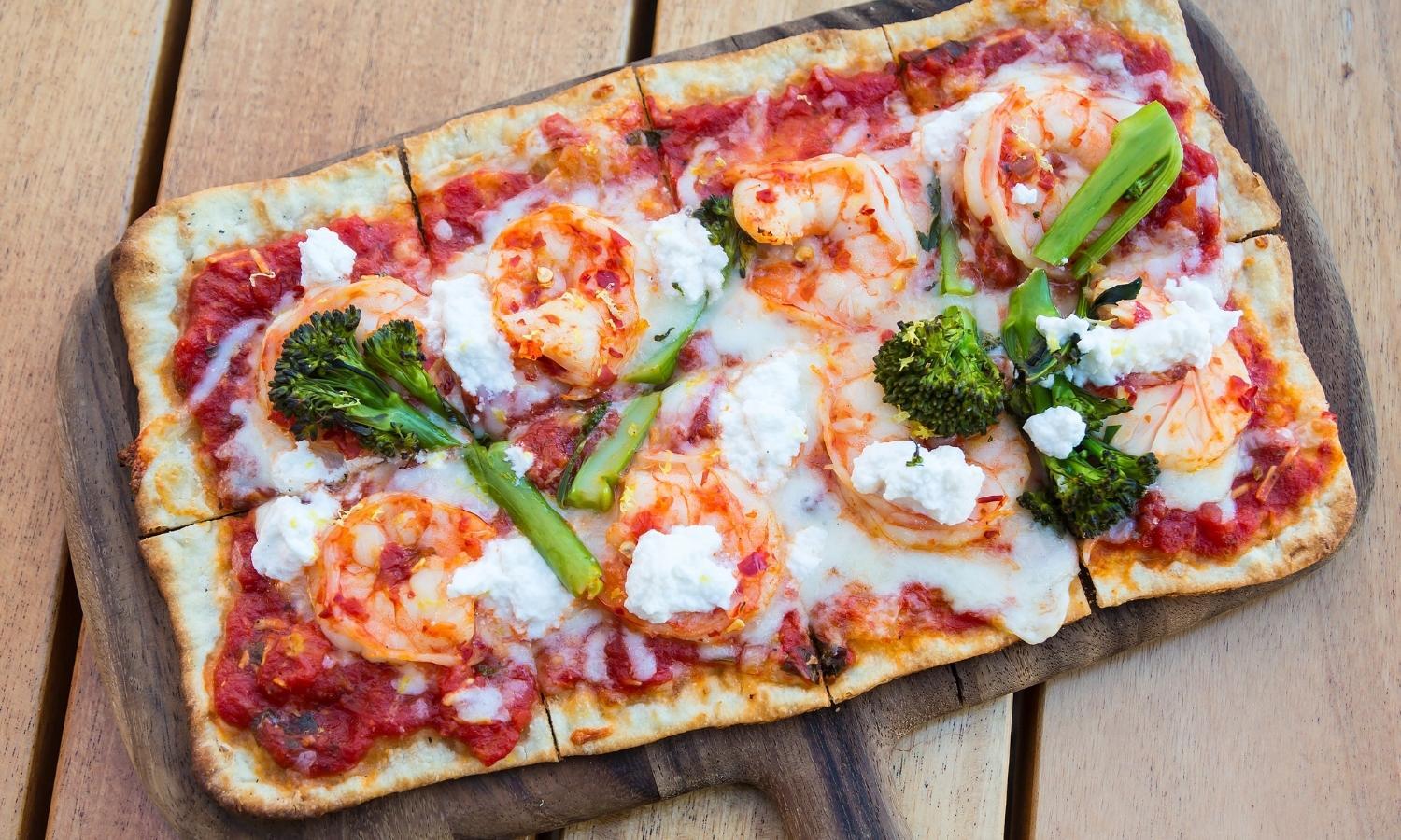 Guide to Flatbread Pizza McCray's Midtown