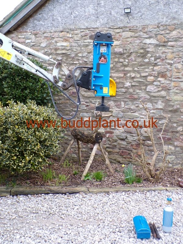 HYDRAULIC POST KNOCKER & BREAKER