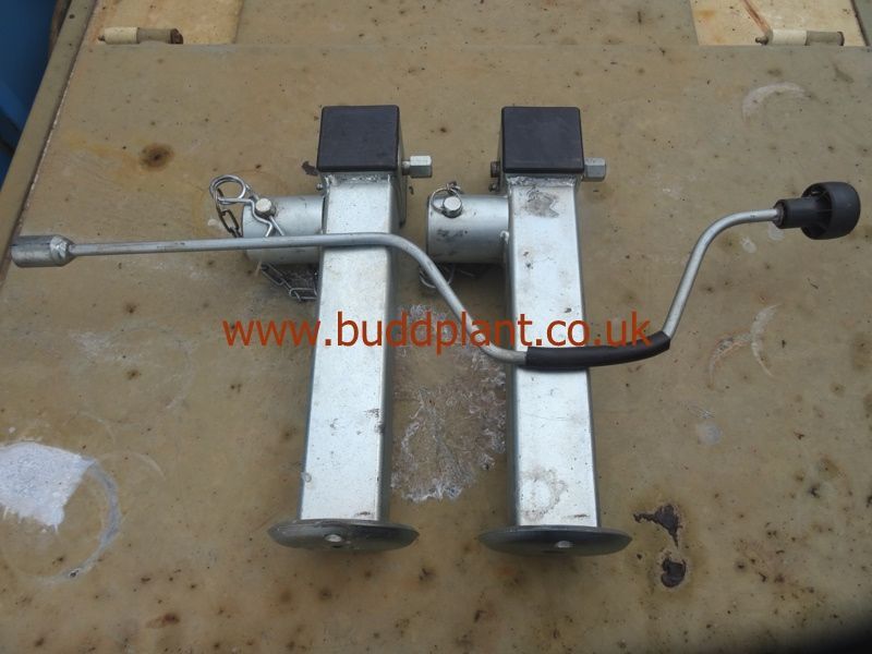 DEBON PW 3-WAY TIPPER TRAILER REAR PROP STANDS