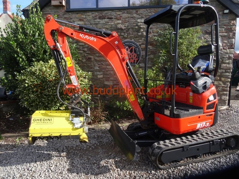 GHEDINI FLAIL HEDGE CUTTER