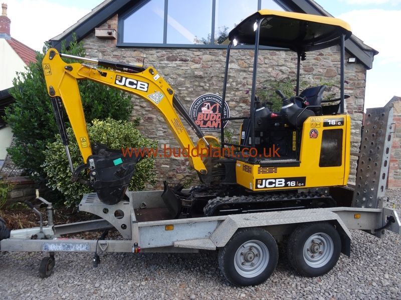 JCB 16C MINI DIGGER WITH TRAILER
