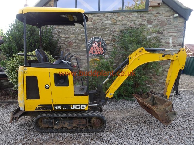 JCB 15C MINI DIGGER