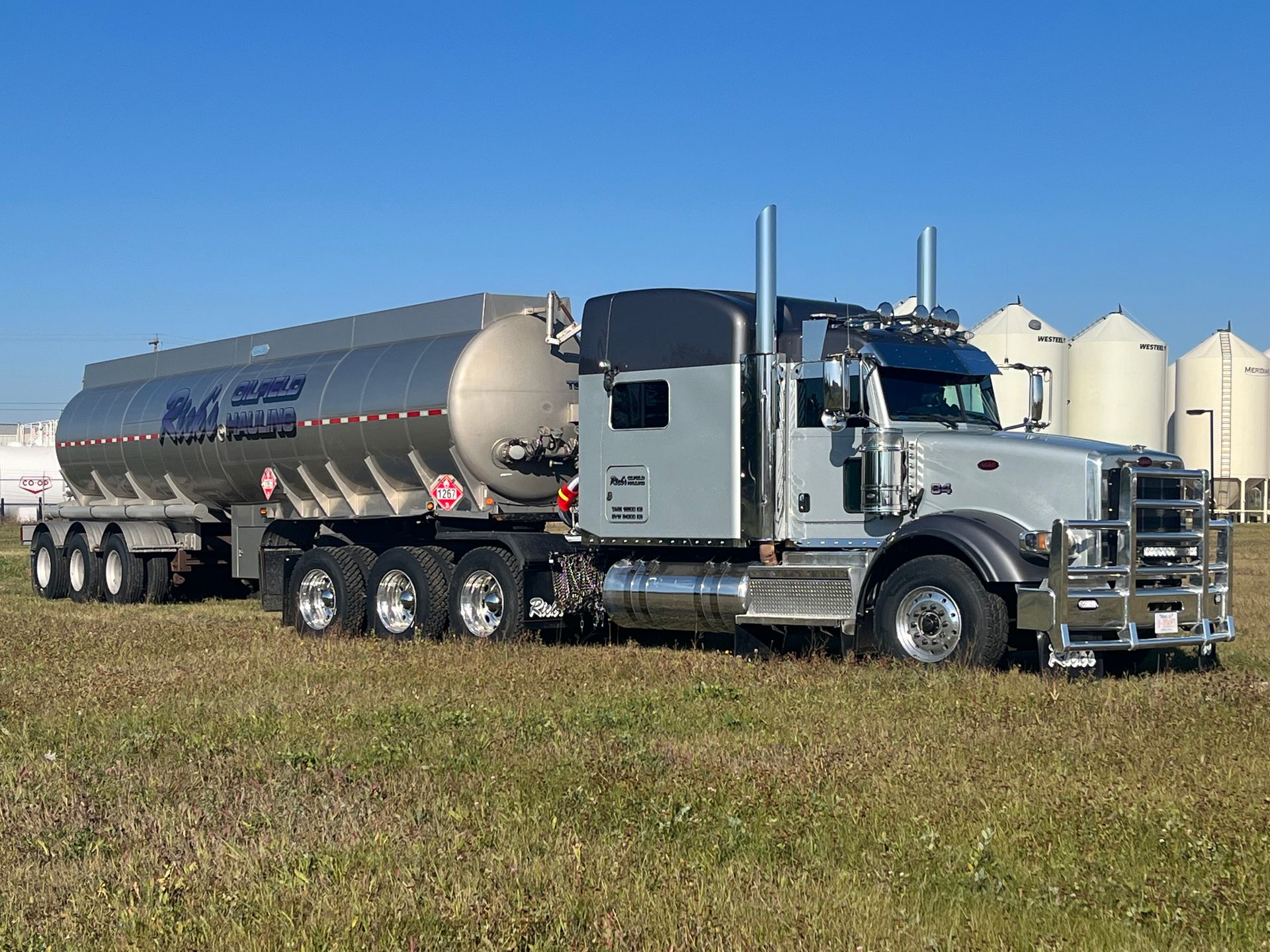 Rick's Oilfield truck3
