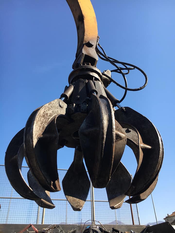 Recupero rottami ferrosi e non