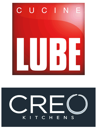 Logo per Cucine LUBE e Creo Kitchens, con i marchi del marchio in rosso e blu scuro.