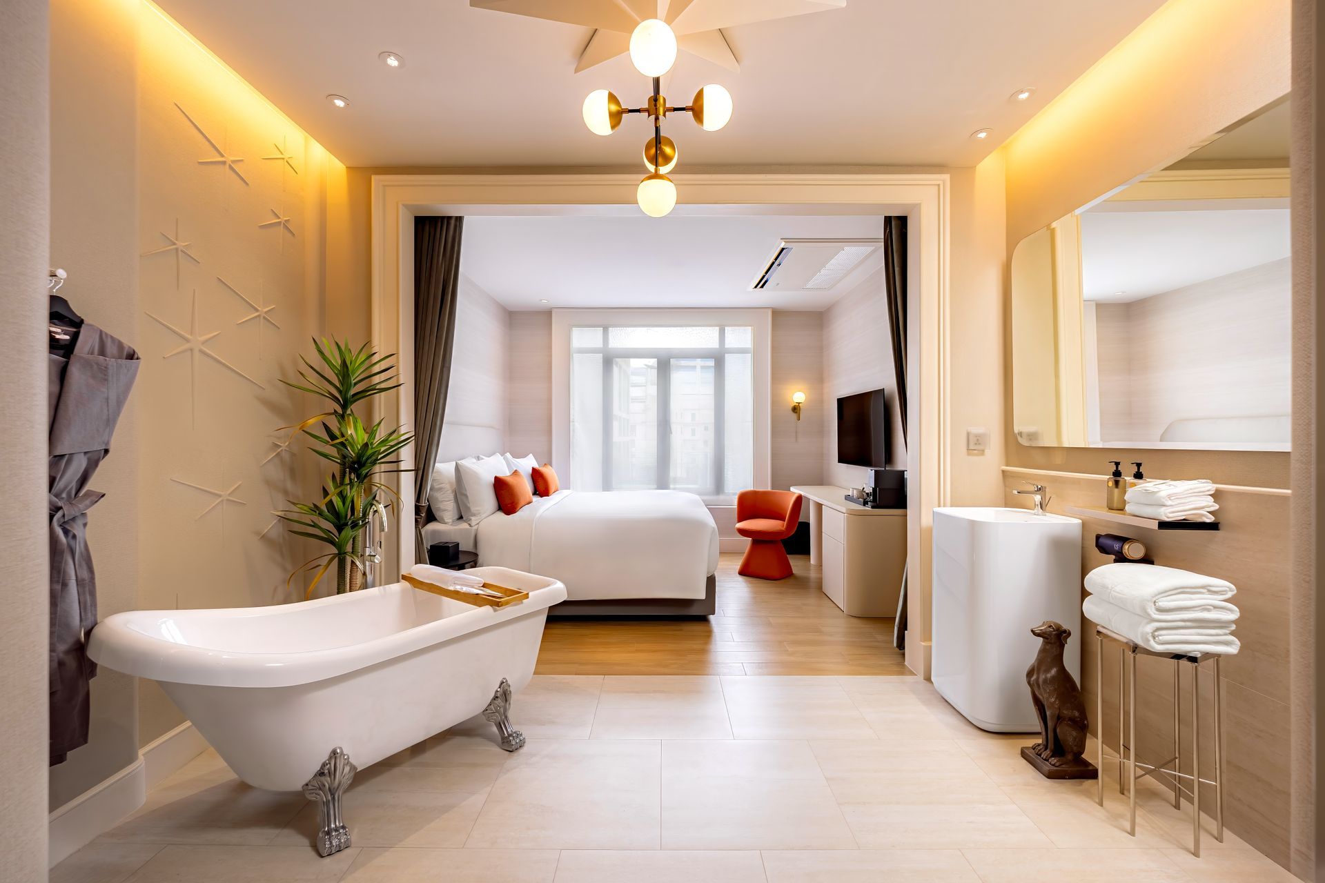 Aiden Surawong - Urban Room with Bathtub