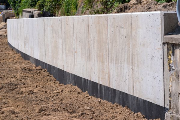 Retaining walls
