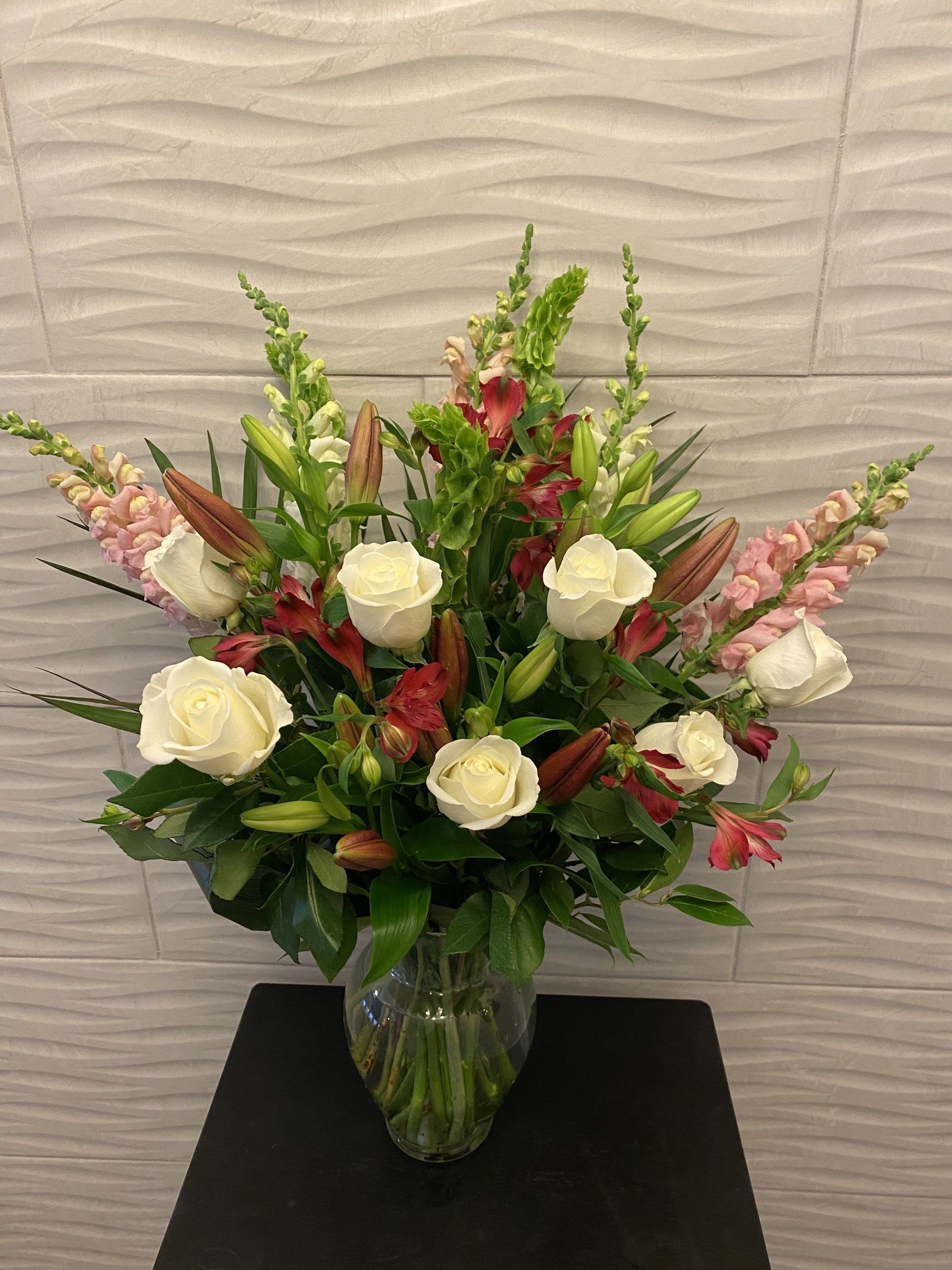 Medium red and white bouquet