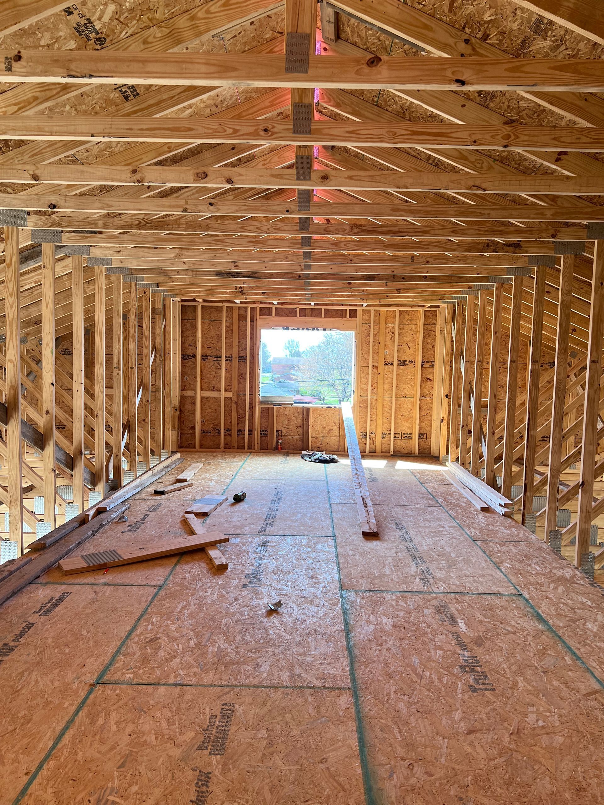 builds & remodels
