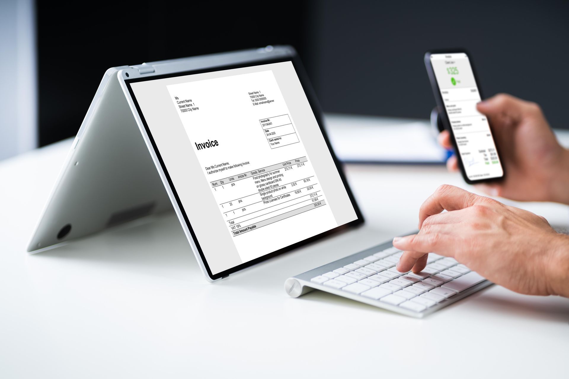 A patient receives an e-medical invoice and easily pays online via smartphone, streamlining patient payment collection.