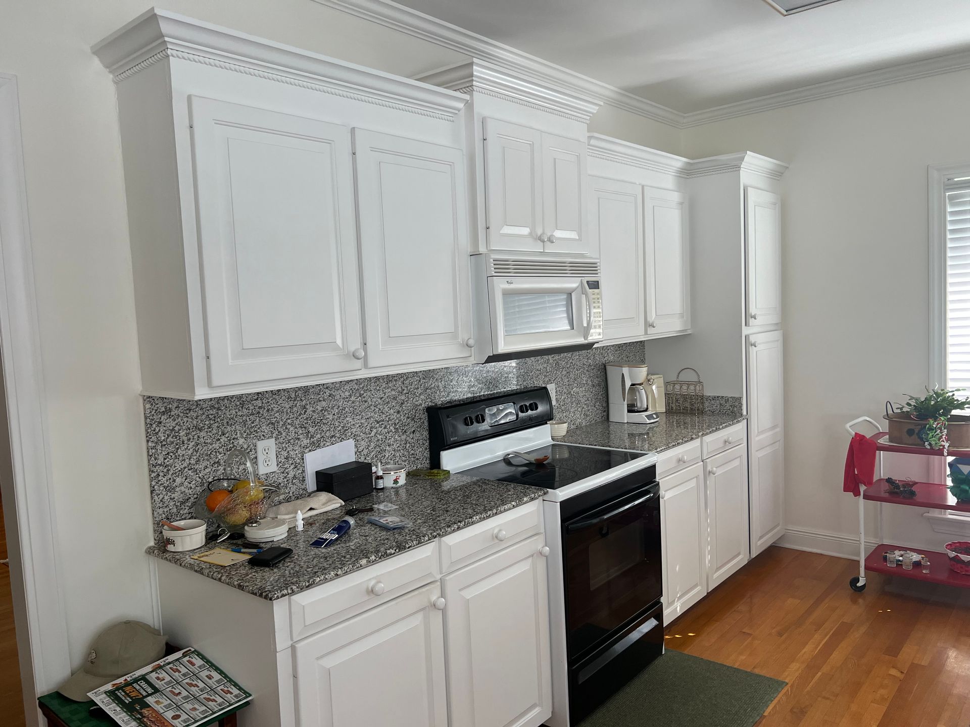 Benjamin Moore white paint on cabinets