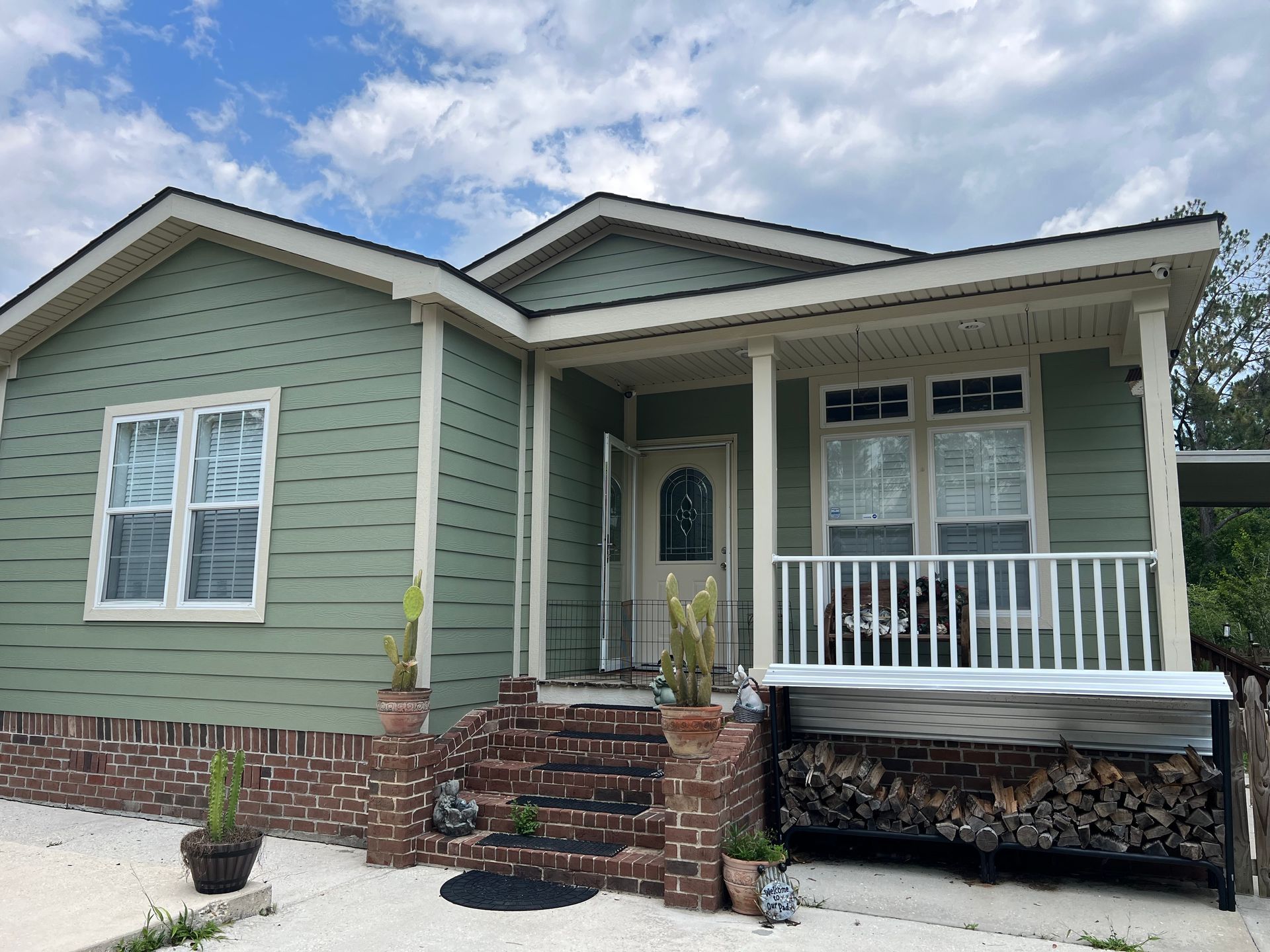 exterior painting contractor 