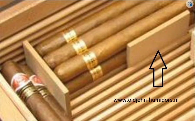 DH1673 Adorini Horizontal divider voor Adorini Deluxe series medium humidors. verkoop via oldjohn-humidors.nl