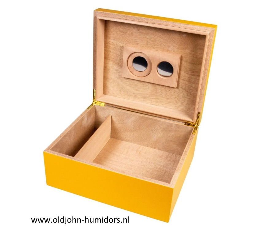 Che Guevara gele humidor met een elegant ontwerp, perfect voor het bewaren van sigaren, met een iconische afbeelding van Che Guevara.