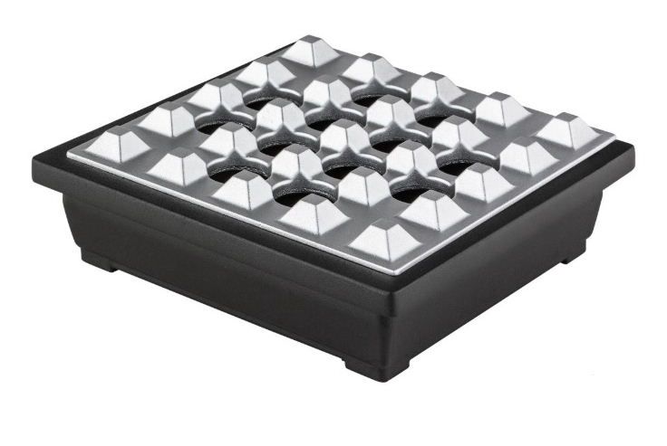 SAB12 Angelo Premium Sigaren Asbak
Groot 18.4 x 18.4 x 6 cm Aluminium verkoop via www.oldjohn-humidors.nl