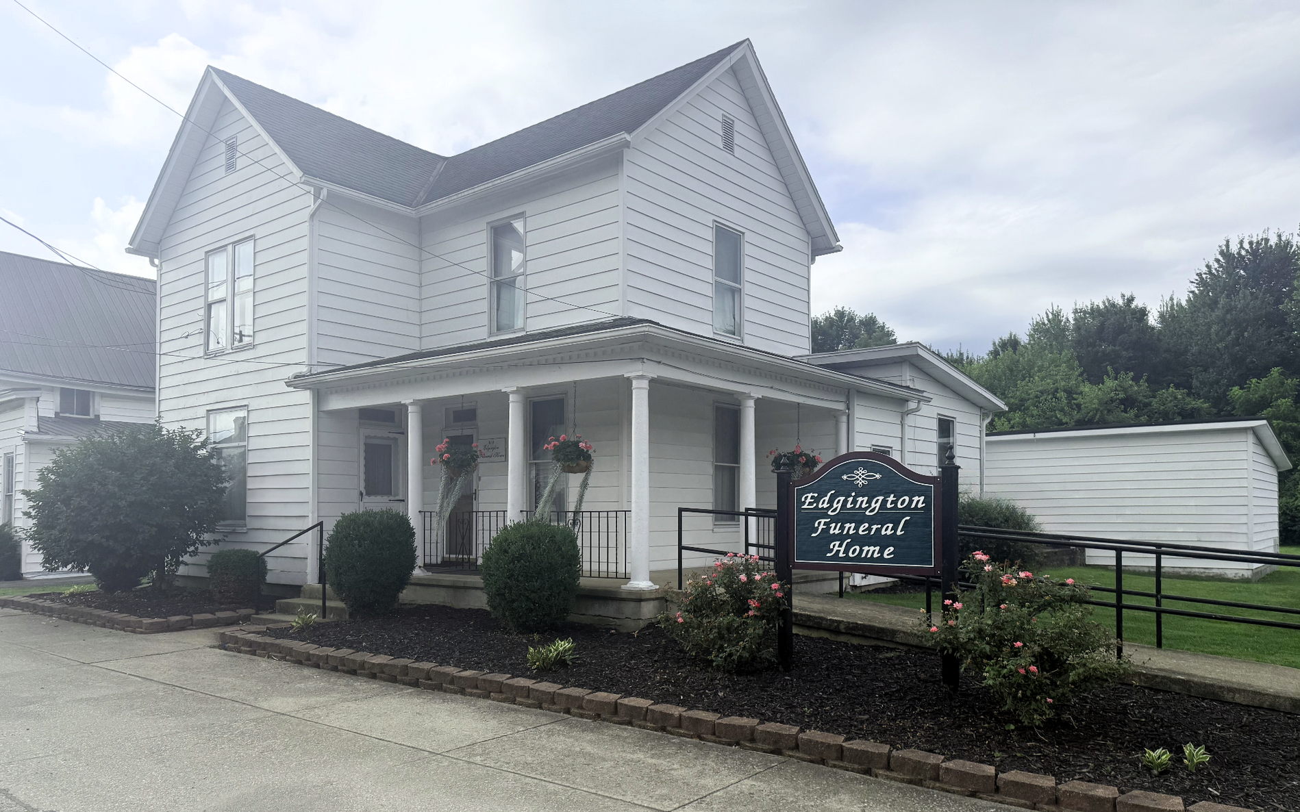 Edgington Funeral Homes | Wilmington, OH