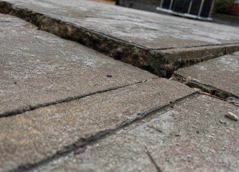 Cracked Concrete Tiles 
