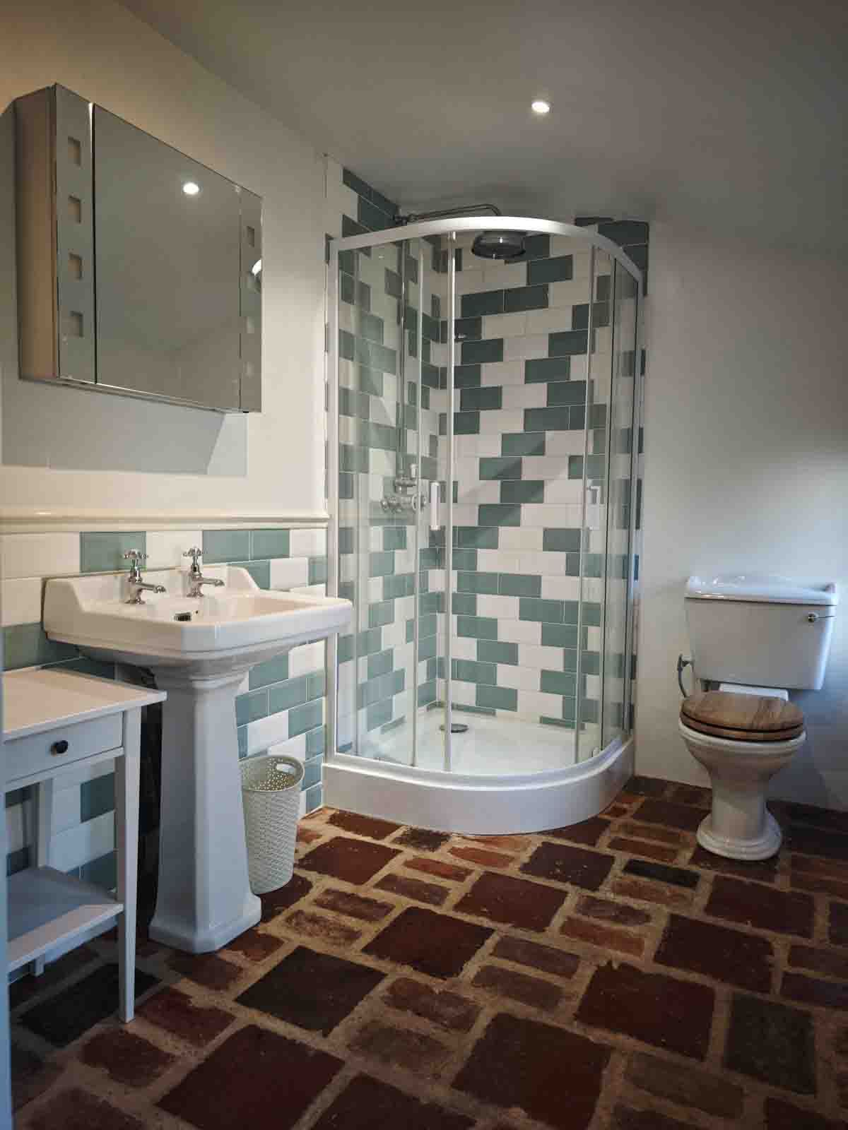 La Petite Recepte shower room