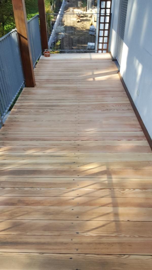 Balkon unbehandelt