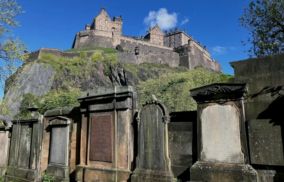 Historic view of Edinburgh Castle and Old Town from a private Edinburgh guided walking tour.