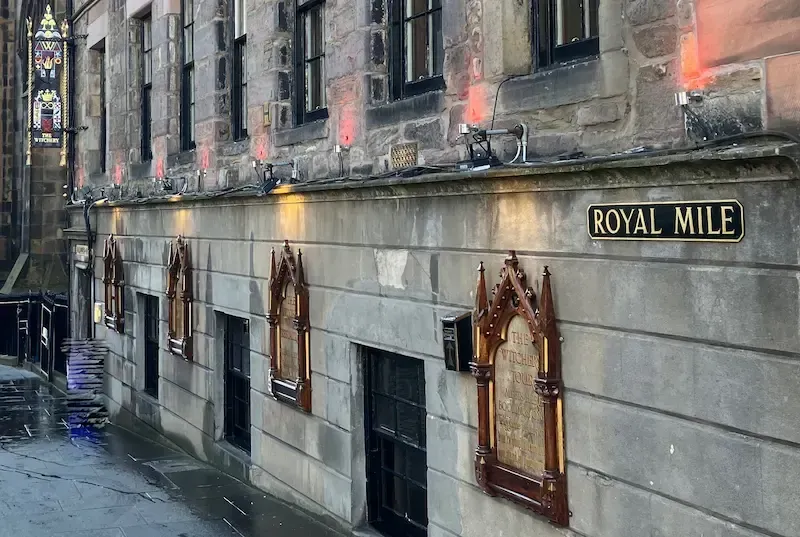 Picturesque view of Royal Mile stone houses during a corporate Edinburgh walking tour.