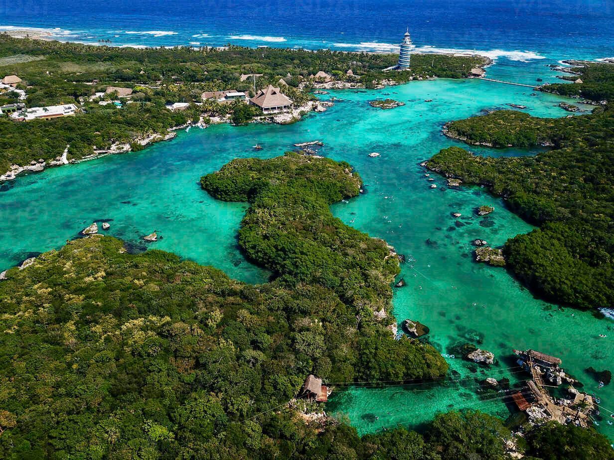 Cancún vs. Riviera Maya para convenciones corporativas: ¿cuál elegir?