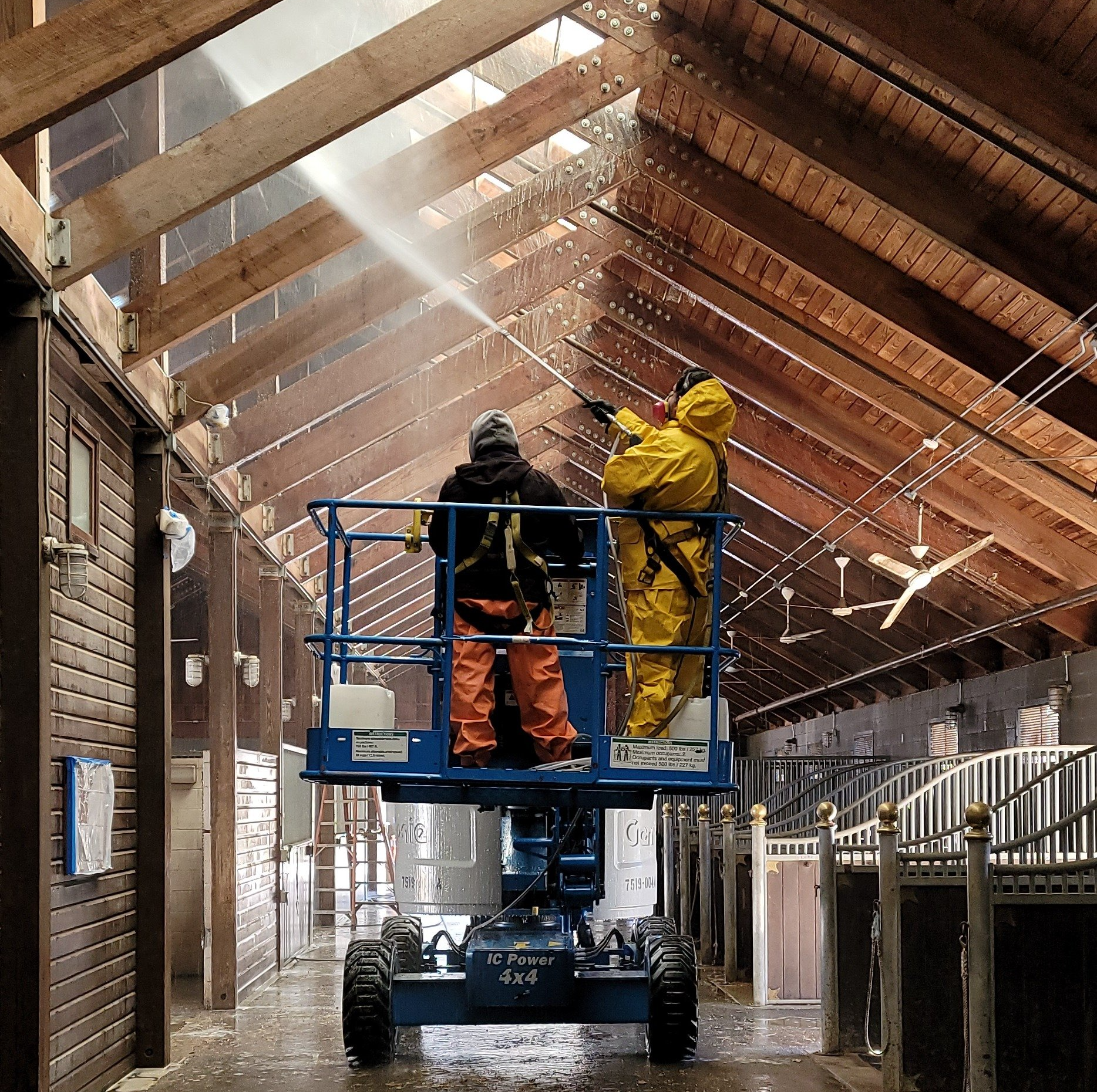 Commercial Cleaning: Wash Experts Power Washing The Roof