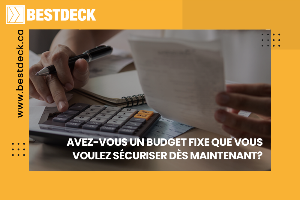 Une femme qui utilise une calculatrice, un papier et un crayon pour faire un budget.