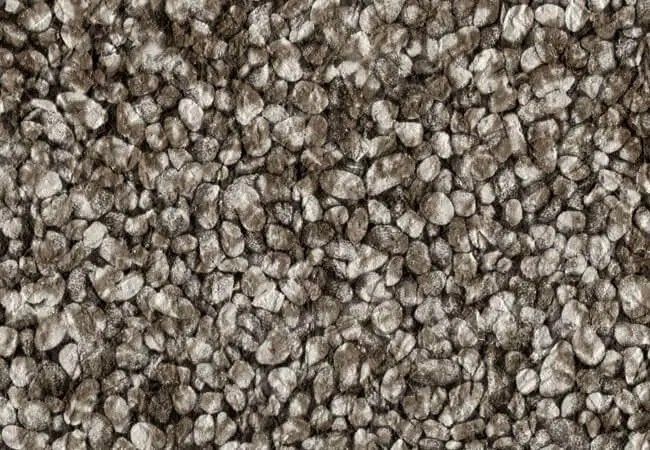 Un gros plan d'une de membrane de PVC couleur gravier argenté