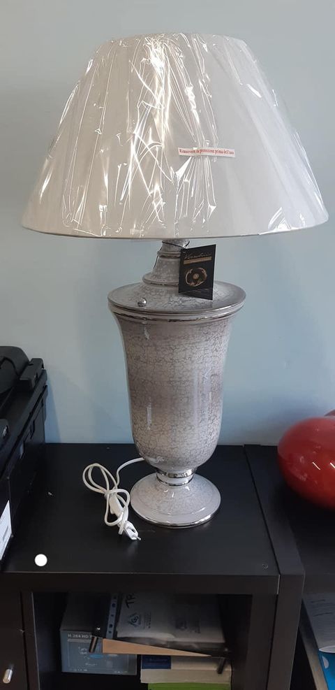 Urna a lampada
