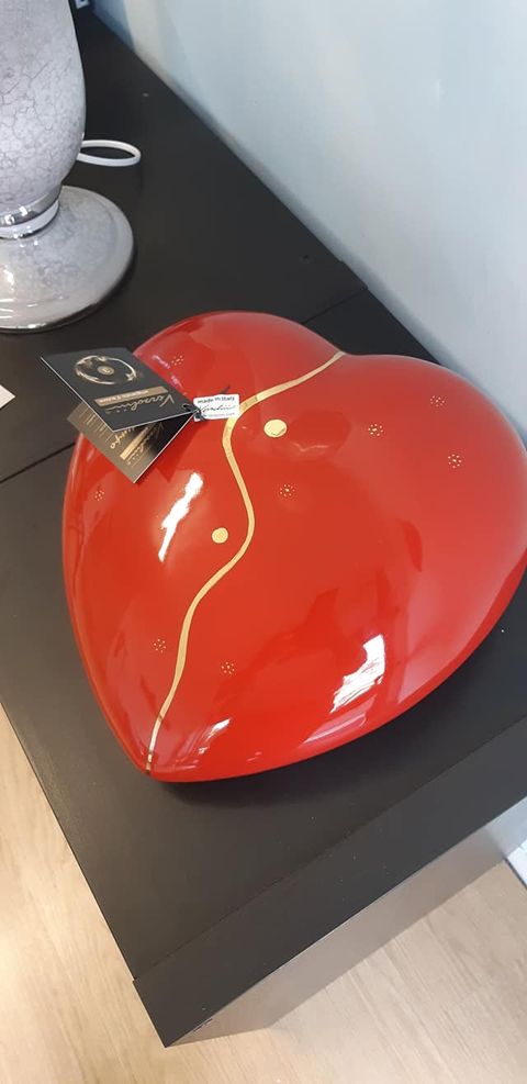 Urna a cuore