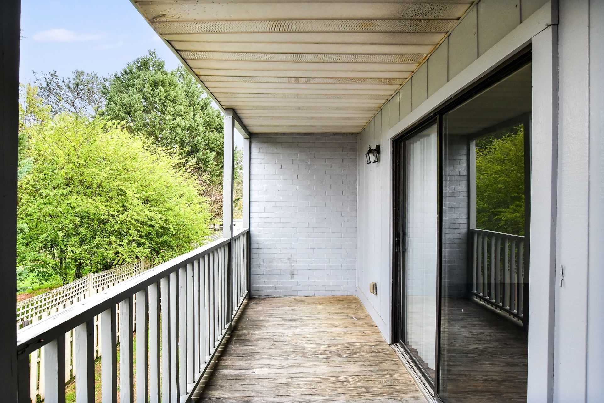 balcony