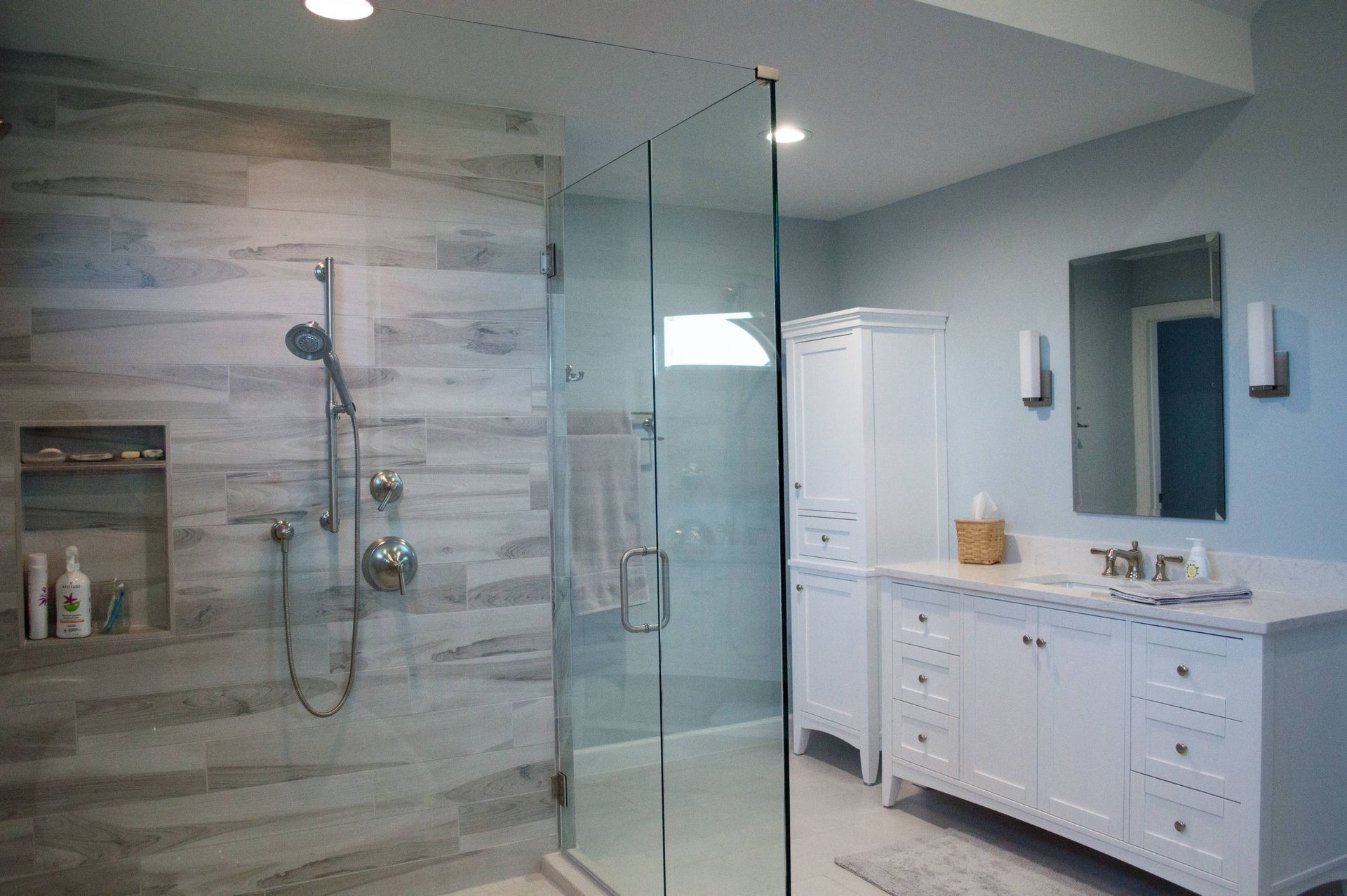 Bathrooms 8