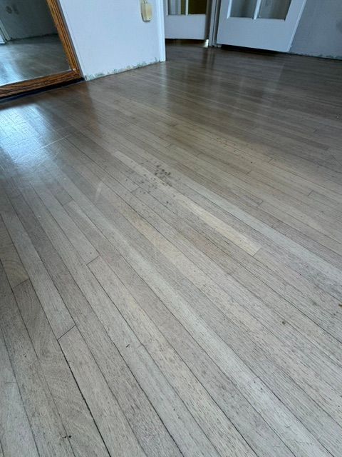 room shot of refinishing project in oceanside