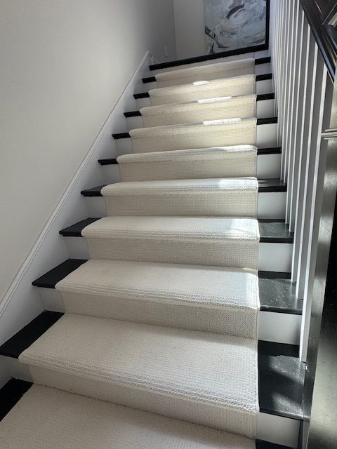 binded carpet stair runner