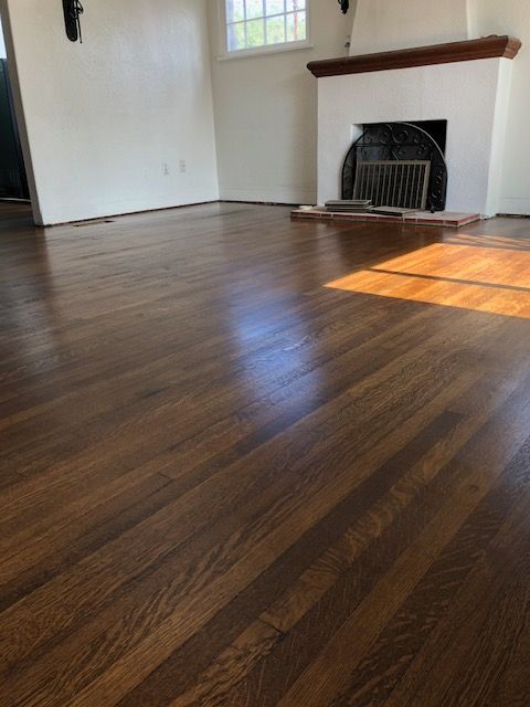 Hardwood refinishing and carpet services in Oceanside
