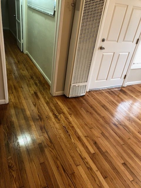 Serving Encinitas with carpet and hardwood floors
