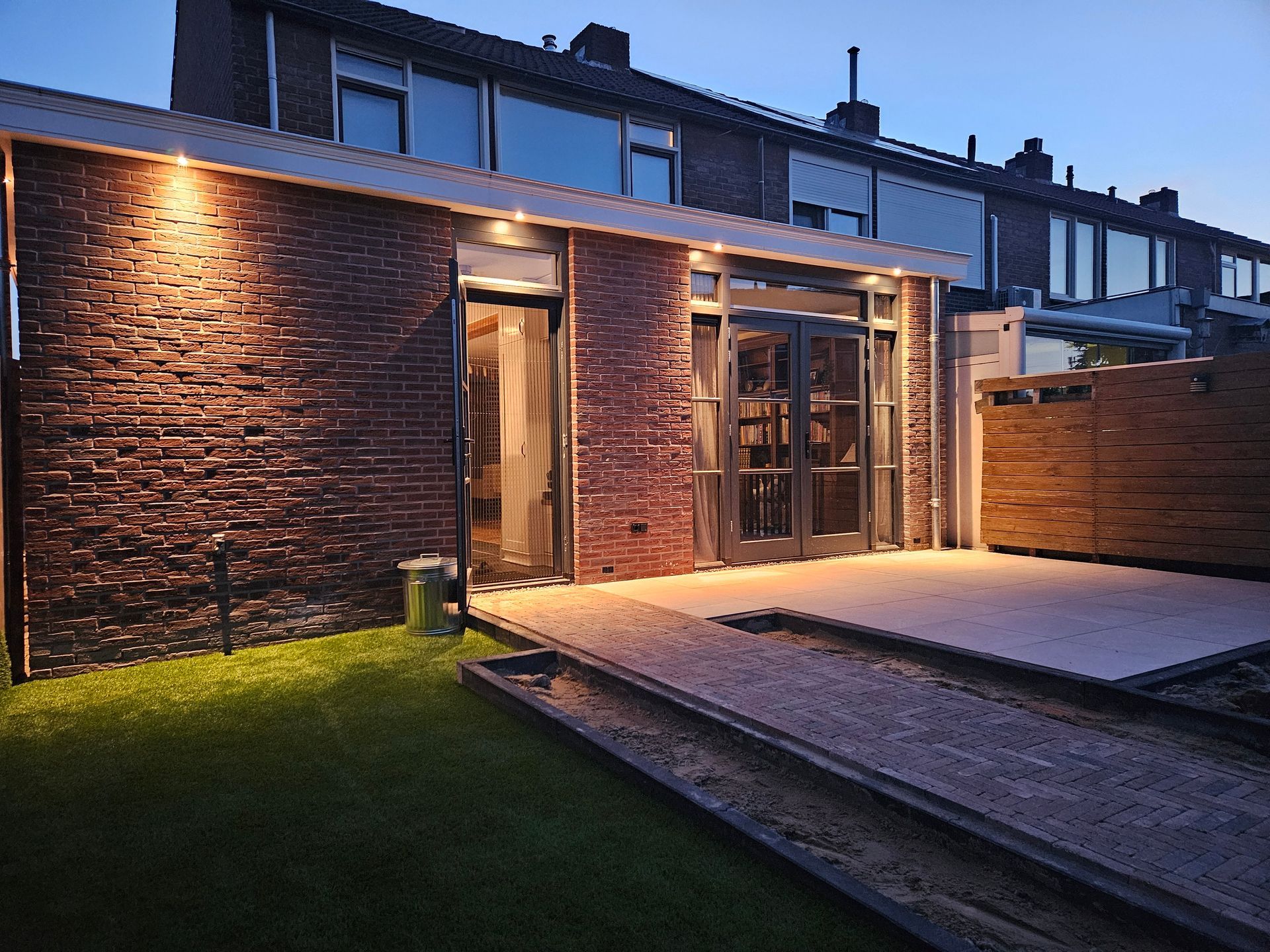 aanbouw van een woning