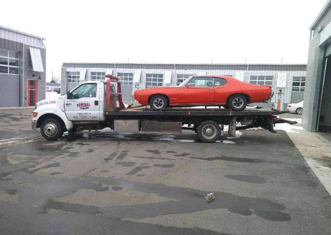 Towing Truck — Auburn Hills, MI — General Towing Auburn Hills