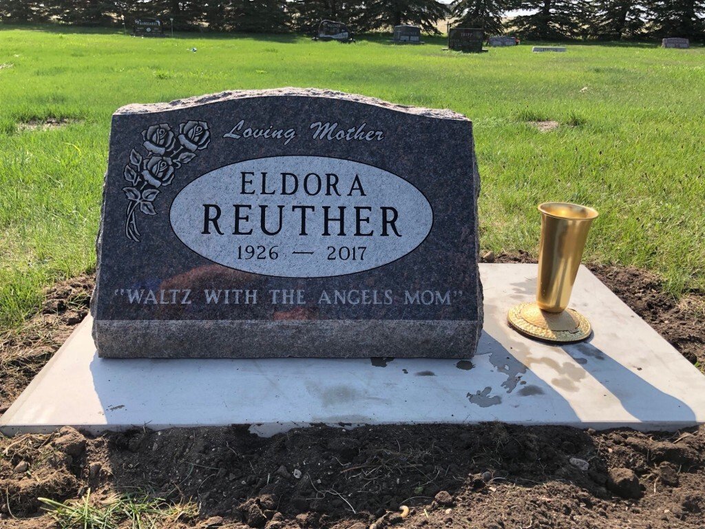 Monuments Haut Funeral Home