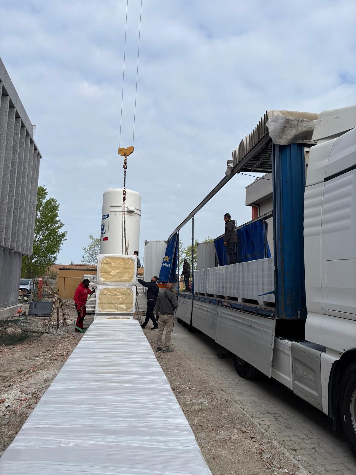 grande carico su camion 