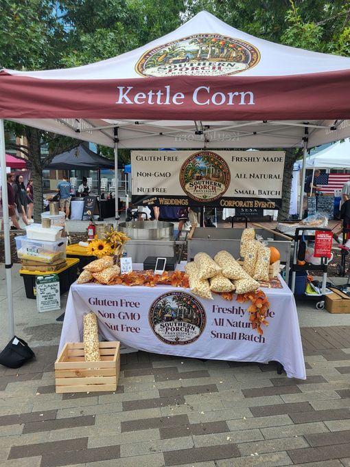 Mobile kettle corn cart at a festival