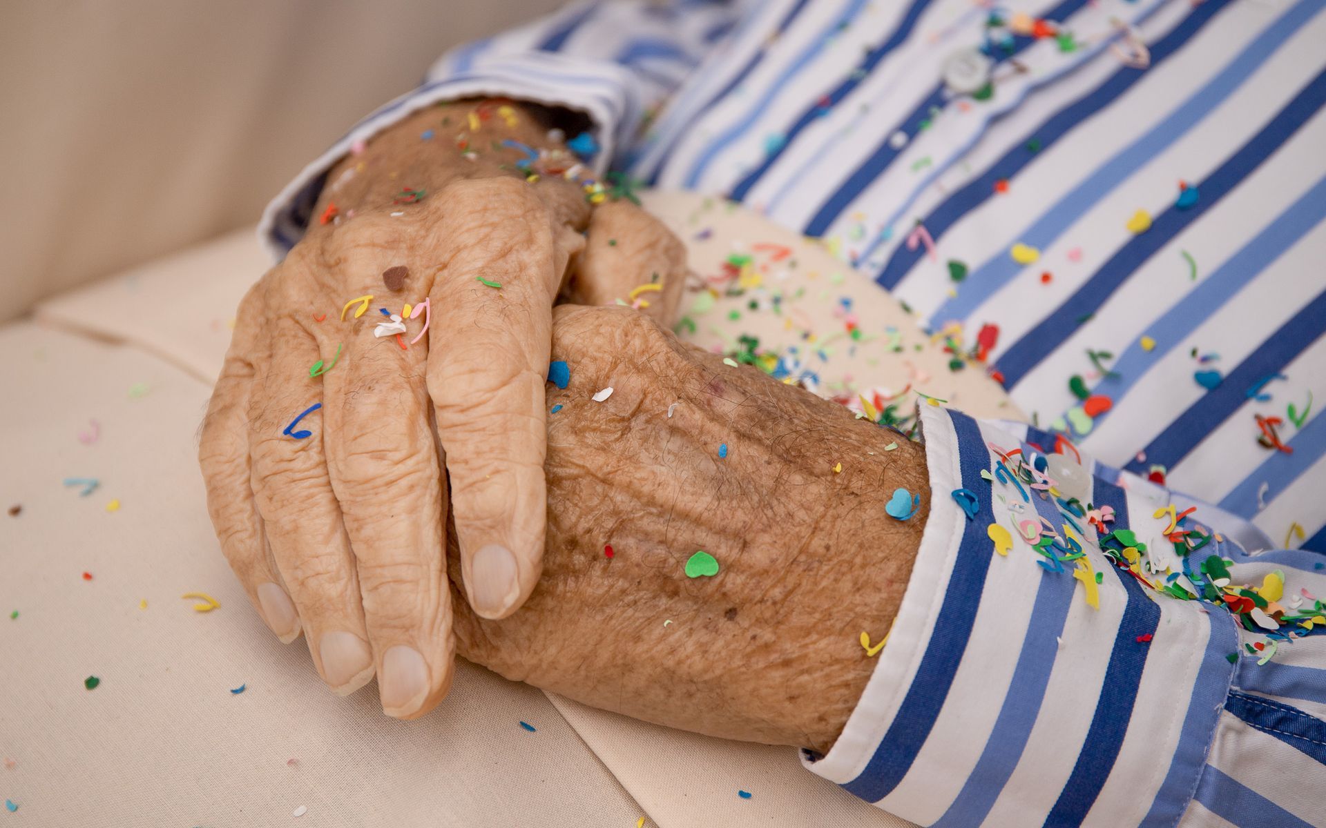 Confetti bij een uitvaart